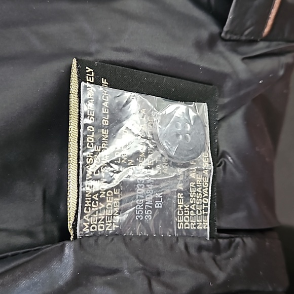 BRAND NEW Cole Haan puff jacket - Picture 13 of 13